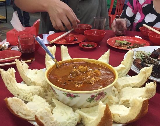 Aunty Fatso Restaurant